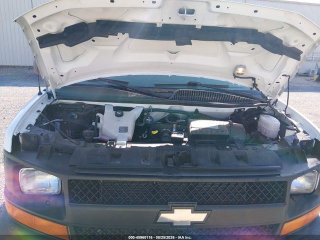 45960116 :رقم المزاد ، 1GNWGEFG9H1288685 vin ، 2017 Chevrolet Express 2500 Ls مزاد بيع