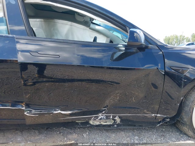Продажа на аукционе авто 2022 Tesla Model 3 Long Range Dual Motor All-wheel Drive, vin: 5YJ3E1EB5NF290209, номер лота: 45960118