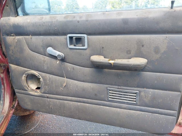 Продаж на аукціоні авто 1997 Nissan 4x2 Truck Xe, vin: 1N6SD11S0VC335264, номер лоту: 45960124