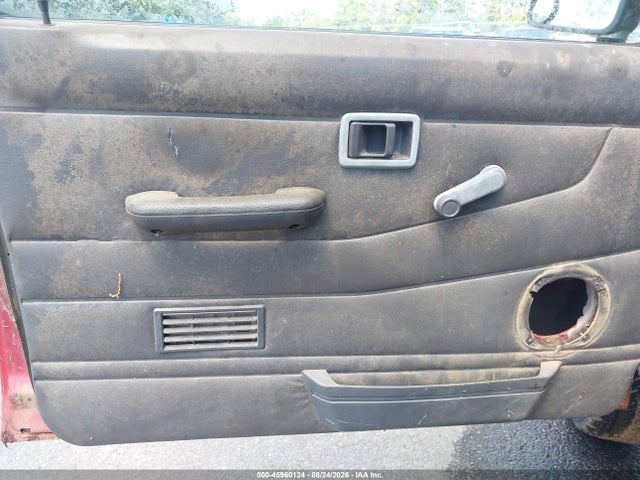 Продаж на аукціоні авто 1997 Nissan 4x2 Truck Xe, vin: 1N6SD11S0VC335264, номер лоту: 45960124