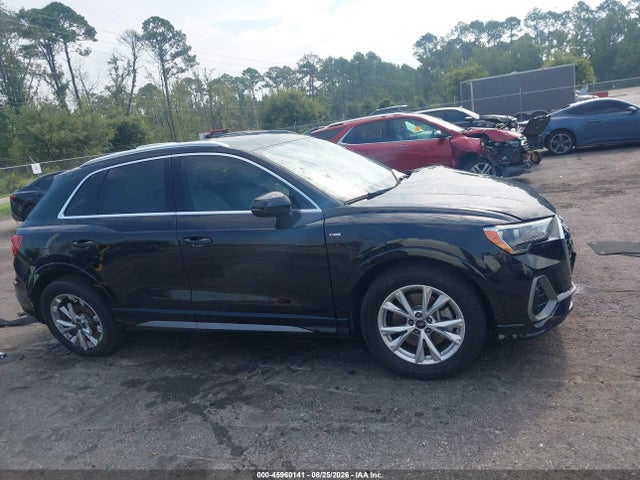 Aukcja sprzedaży 2022 Audi Q3 Premium 45 Tfsi S Line Quattro Tiptronic, vin: WA1DECF33N1123650, numer aukcji: 45960141