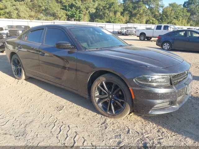 45960149 :رقم المزاد ، 2C3CDXBG6JH157618 vin ، 2018 Dodge Charger Sxt Rwd مزاد بيع