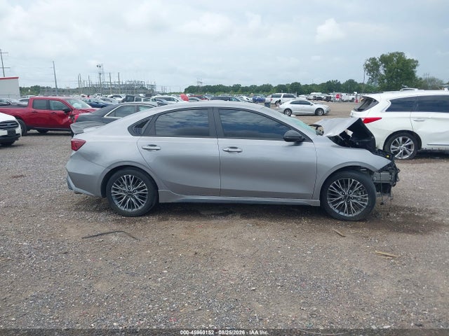 Продажа на аукционе авто 2024 Kia Forte Gt-line, vin: 3KPF54AD3RE773716, номер лота: 45960152