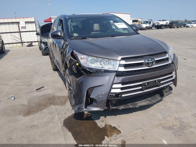 45960178 :رقم المزاد ، 5TDJZRFH1KS618505 vin ، 2019 Toyota Highlander Xle مزاد بيع