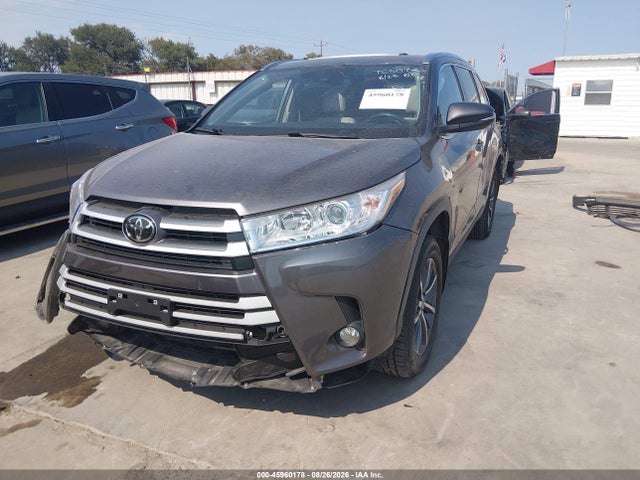 45960178 :رقم المزاد ، 5TDJZRFH1KS618505 vin ، 2019 Toyota Highlander Xle مزاد بيع