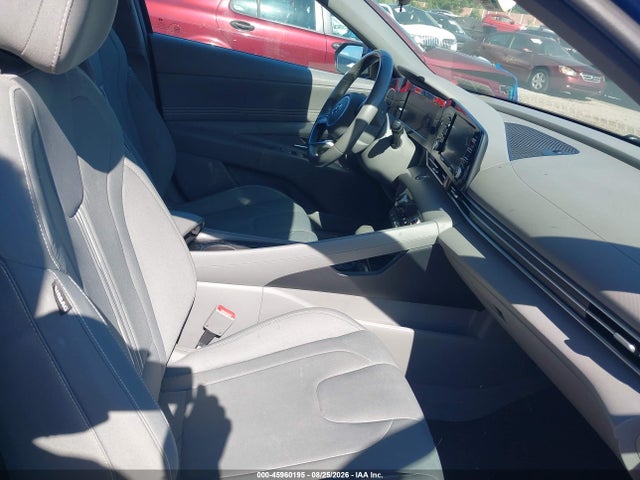 Продаж на аукціоні авто 2022 Hyundai Elantra Sel, vin: 5NPLN4AG9NH057714, номер лоту: 45960195