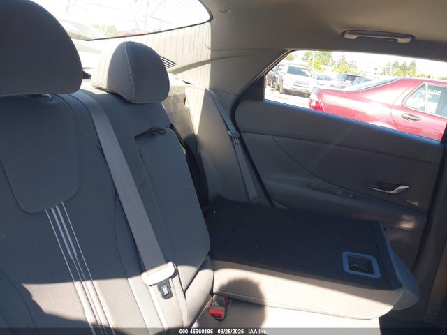 Продаж на аукціоні авто 2022 Hyundai Elantra Sel, vin: 5NPLN4AG9NH057714, номер лоту: 45960195