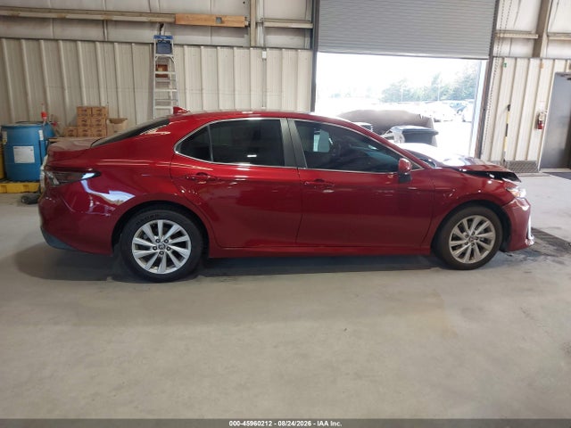 Продаж на аукціоні авто 2022 Toyota Camry Le, vin: 4T1C11AKXNU675981, номер лоту: 45960212