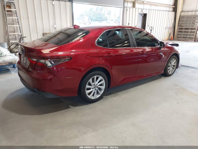 Продаж на аукціоні авто 2022 Toyota Camry Le, vin: 4T1C11AKXNU675981, номер лоту: 45960212