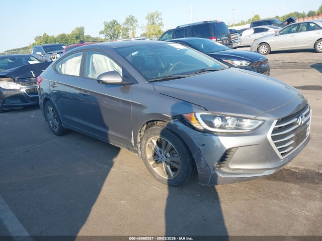 Продажа на аукционе авто 2018 Hyundai Elantra Sel, vin: 5NPD84LF1JH369486, номер лота: 45960257