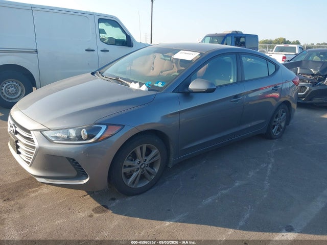 Продажа на аукционе авто 2018 Hyundai Elantra Sel, vin: 5NPD84LF1JH369486, номер лота: 45960257
