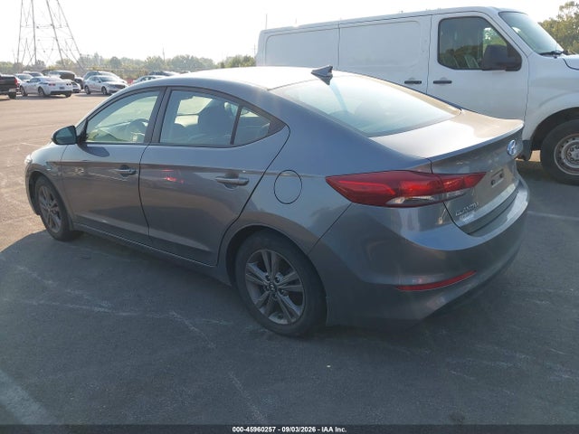 Продажа на аукционе авто 2018 Hyundai Elantra Sel, vin: 5NPD84LF1JH369486, номер лота: 45960257