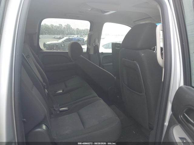 Продаж на аукціоні авто 2010 Chevrolet Suburban 1500 Ls, vin: 1GNUKHE31AR216828, номер лоту: 45960272