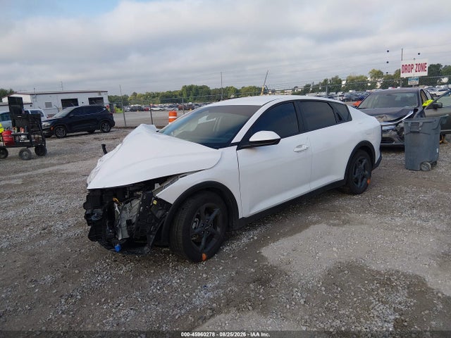 2025 Kia K4 Lxs მანქანა იყიდება აუქციონზე, vin: 3KPFT4DE3SE135160, აუქციონის ნომერი: 45960278