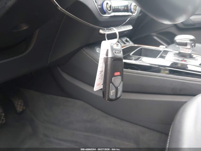 Продажа на аукционе авто 2021 Audi Q5 Premium Plus 45 Tfsi Quattro S Tronic, vin: WA1BAAFY0M2114691, номер лота: 45960284
