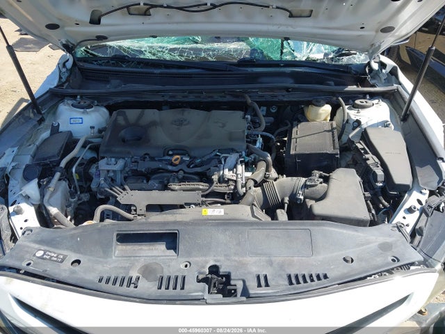 45960307 :رقم المزاد ، 4T1B61HK2JU068289 vin ، 2018 Toyota Camry Xse مزاد بيع