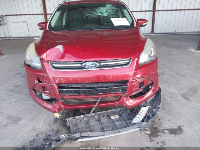 45960310 :رقم المزاد ، 1FMCU0J98FUC60593 vin ، 2015 Ford Escape Titanium مزاد بيع