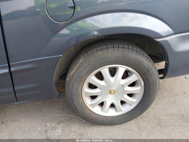 45960338 :رقم المزاد ، 2C8GT54LX1R389582 vin ، 2001 Chrysler Town & Country Lxi مزاد بيع