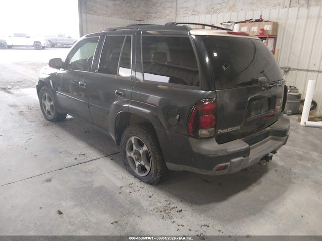 45960361 :رقم المزاد ، 1GNDT13S942206379 vin ، 2004 Chevrolet Trailblazer Lt مزاد بيع
