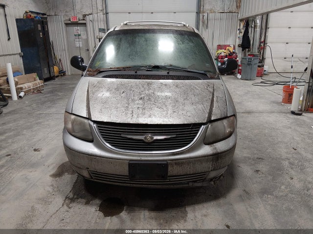 2002 Chrysler Town & Country Limited მანქანა იყიდება აუქციონზე, vin: 2C8GT64L42R696981, აუქციონის ნომერი: 45960363