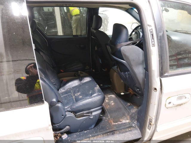 2002 Chrysler Town & Country Limited მანქანა იყიდება აუქციონზე, vin: 2C8GT64L42R696981, აუქციონის ნომერი: 45960363