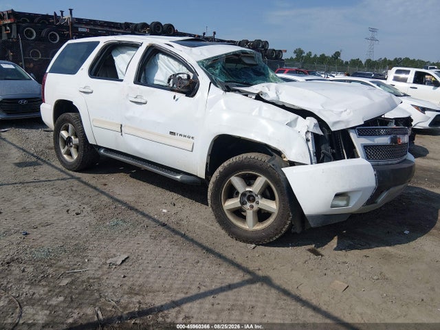 Продажа на аукционе авто 2011 Chevrolet Tahoe Lt, vin: 1GNSKBE06BR225083, номер лота: 45960366