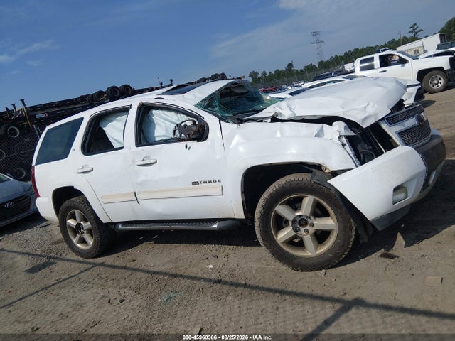 Продажа на аукционе авто 2011 Chevrolet Tahoe Lt, vin: 1GNSKBE06BR225083, номер лота: 45960366