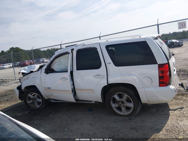 Продажа на аукционе авто 2011 Chevrolet Tahoe Lt, vin: 1GNSKBE06BR225083, номер лота: 45960366