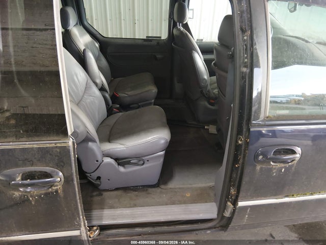 Продажа на аукционе авто 1998 Chrysler Town & Country Lxi, vin: 1C4GP64L5WB643636, номер лота: 45960368
