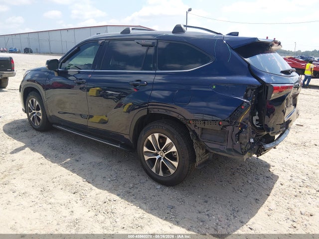 2022 Toyota Highlander Xle მანქანა იყიდება აუქციონზე, vin: 5TDGZRAH4NS137699, აუქციონის ნომერი: 45960378