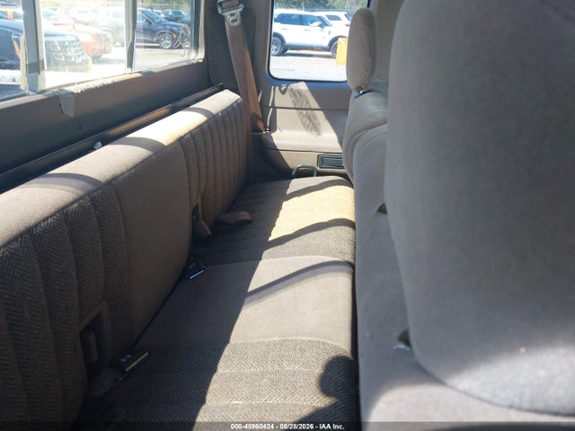1992 Ford F150 მანქანა იყიდება აუქციონზე, vin: 1FTEX14N1NKA11128, აუქციონის ნომერი: 45960424