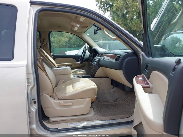 Продаж на аукціоні авто 2007 Chevrolet Suburban Lt, vin: 1GNFK16337R355883, номер лоту: 45960440