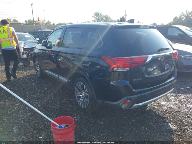 Продаж на аукціоні авто 2017 Mitsubishi Outlander Es, vin: JA4AD2A35HZ046020, номер лоту: 45960441