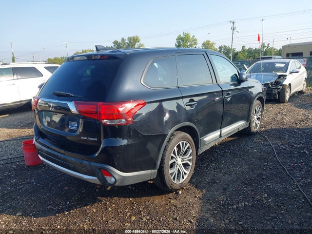 Продаж на аукціоні авто 2017 Mitsubishi Outlander Es, vin: JA4AD2A35HZ046020, номер лоту: 45960441