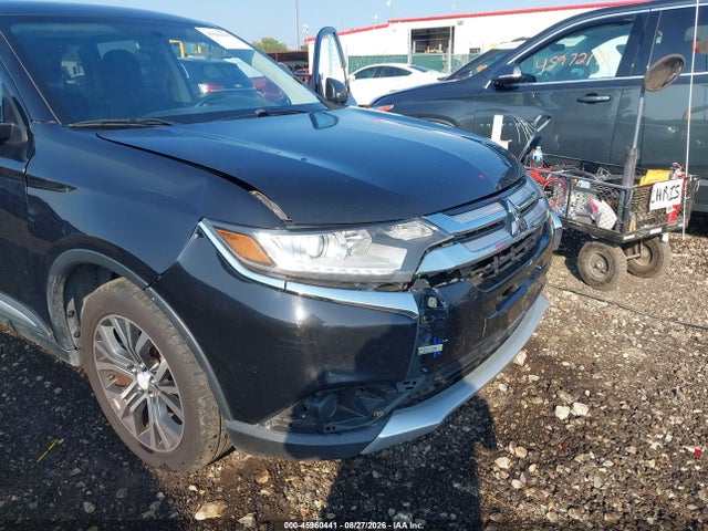 Продаж на аукціоні авто 2017 Mitsubishi Outlander Es, vin: JA4AD2A35HZ046020, номер лоту: 45960441