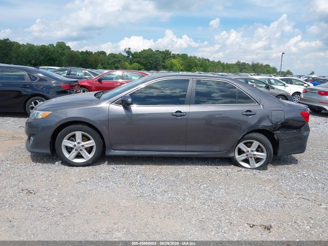 2014 Toyota Camry Se მანქანა იყიდება აუქციონზე, vin: 4T1BF1FK6EU819449, აუქციონის ნომერი: 45960465
