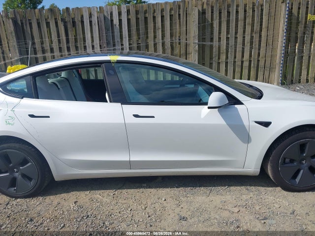 Продажа на аукционе авто 2021 Tesla Model 3 Standard Range Plus Rear-wheel Drive, vin: 5YJ3E1EA1MF030072, номер лота: 45960472