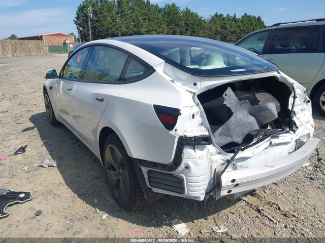 Продажа на аукционе авто 2021 Tesla Model 3 Standard Range Plus Rear-wheel Drive, vin: 5YJ3E1EA1MF030072, номер лота: 45960472