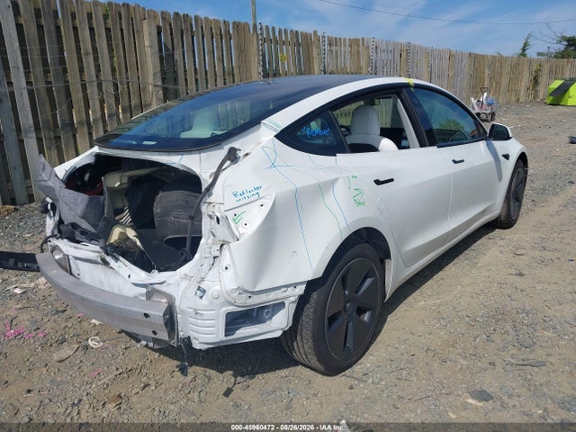 Продажа на аукционе авто 2021 Tesla Model 3 Standard Range Plus Rear-wheel Drive, vin: 5YJ3E1EA1MF030072, номер лота: 45960472