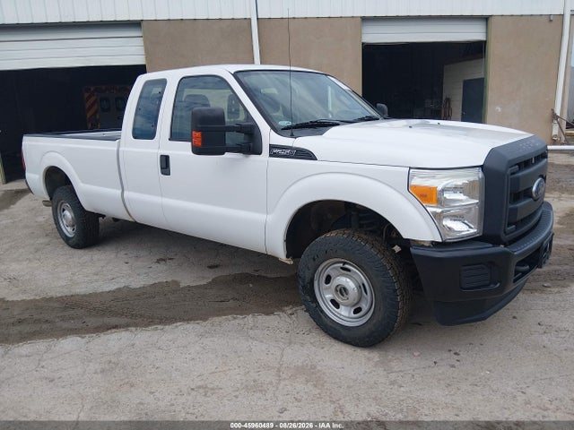 Ford F-250 Xl 2015 1FT7X2B68FEA35923 main image
