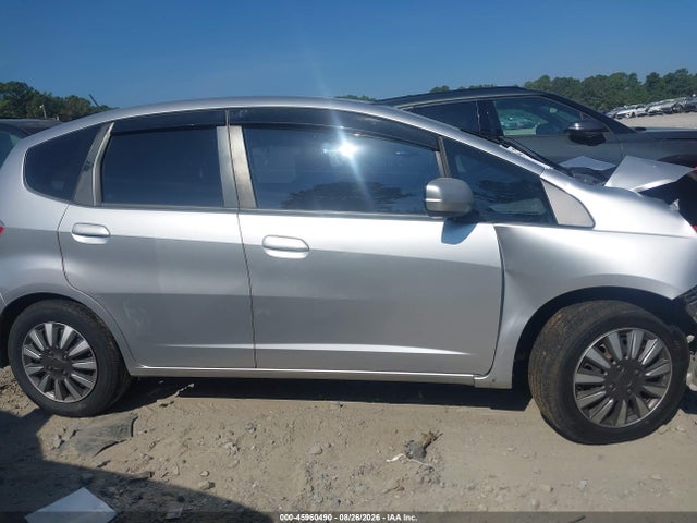 Продажа на аукционе авто 2013 Honda Fit, vin: JHMGE8H39DC066157, номер лота: 45960490