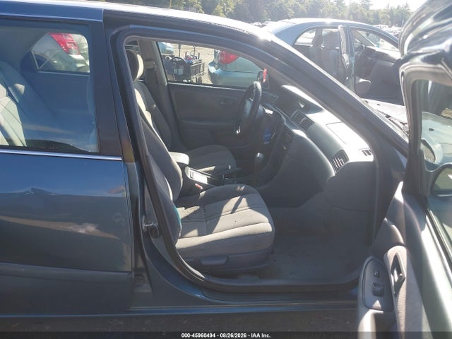 45960494 :رقم المزاد ، 4T1BG22K5YU997611 vin ، 2000 Toyota Camry Ce مزاد بيع