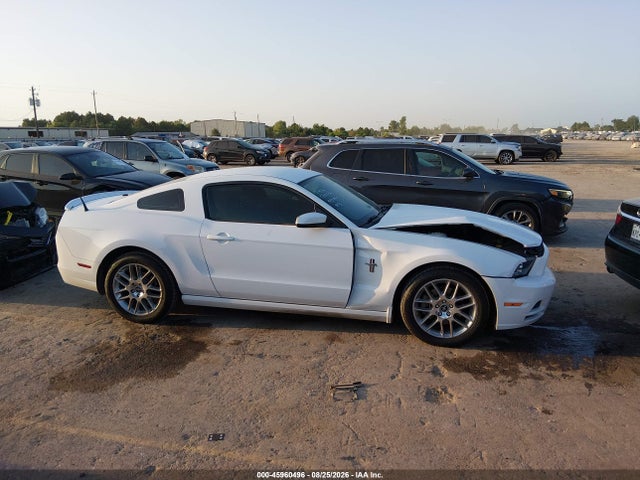 45960496 :رقم المزاد ، 1ZVBP8AMXE5326559 vin ، 2014 Ford Mustang V6 Premium مزاد بيع