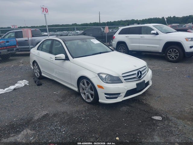 Aukcja sprzedaży 2012 Mercedes-benz C 300 Sport 4matic, vin: WDDGF8BB9CR201248, numer aukcji: 45960504