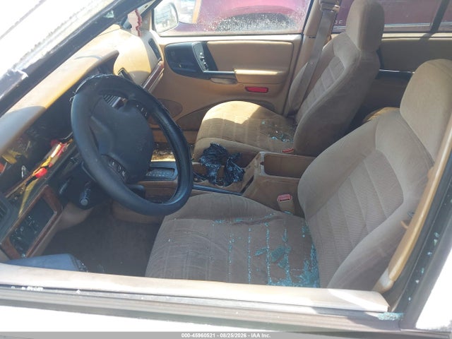 45960521 :رقم المزاد ، 1J4GZ58SXWC244523 vin ، 1998 Jeep Grand Cherokee Laredo مزاد بيع