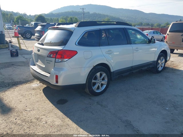 Aukcja sprzedaży 2014 Subaru Outback 2.5i Limited, vin: 4S4BRBLC0E3221325, numer aukcji: 45960542