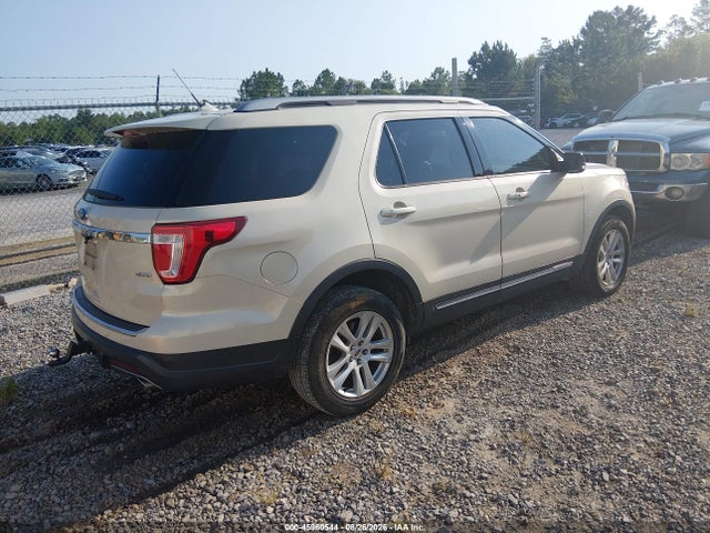 1FM5K8D88JGA52589 Ford EXPLORER XLT