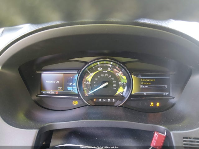 1FM5K8D88JGA52589 Ford EXPLORER XLT