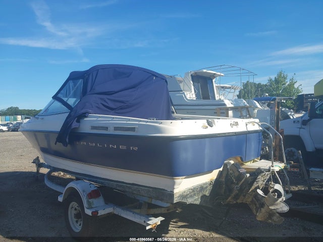 Продажа на аукционе авто 2003 Bayliner Cuddy Cabin, vin: USHA36CYF203, номер лота: 45960567