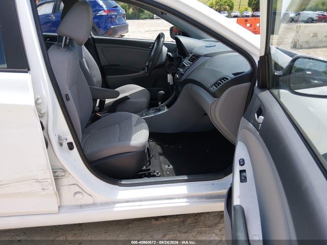 45960572 :رقم المزاد ، KMHCT4AE5HU306858 vin ، 2017 Hyundai Accent Se مزاد بيع